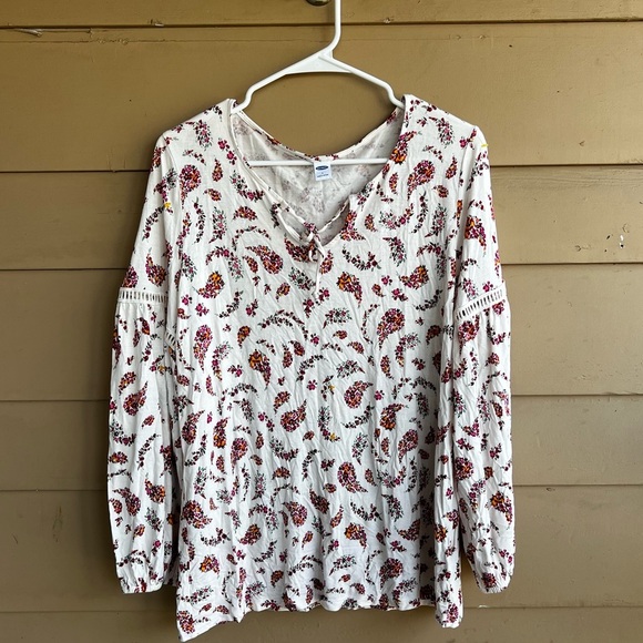 Old Navy Tops - Old Navy Boho Pink Paisley Long Sleeve Blouse - Size L